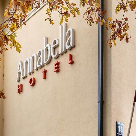 Annabella Hotel Рига Екстериор снимка