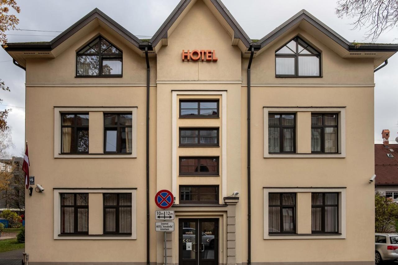 Annabella Hotel Рига Екстериор снимка